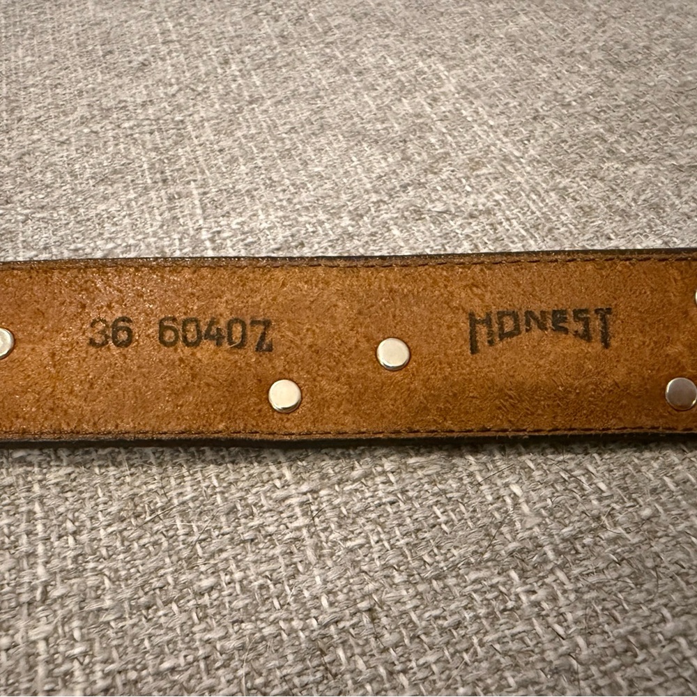 Vintage Honesty Leather Animal Concho Belt Brown Western Safari Size 36 - Picture 6 of 6